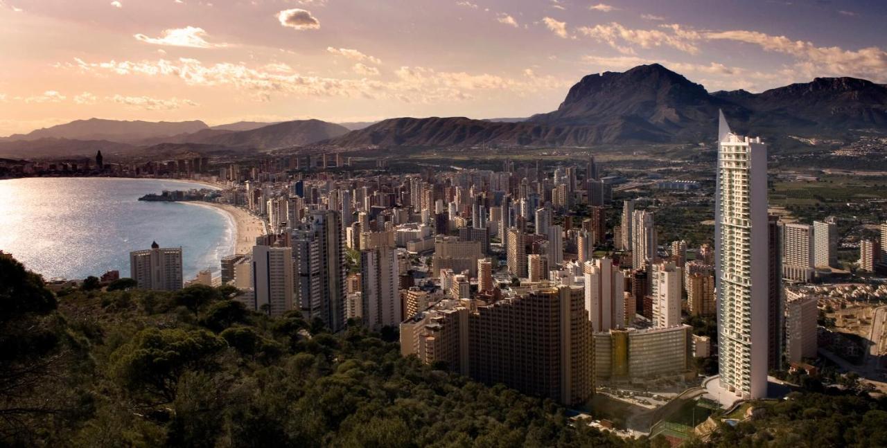 Skyline 6 Private Balcony, Sunny All Year Round, With Nice Views Benidorm Zewnętrze zdjęcie